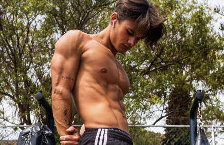 NUTRITECH Athlete - Apollo Y.